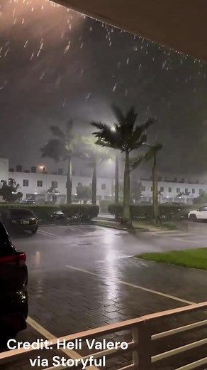 40K views · 188 reactions | WATCH: Hurricane Helene is intensifying. Video shows the outer bands hit southern Florida. Here is a Thursday morning update -- https://tinyurl.com/3bcnb4k8 [Video Credit: Heli Valero via Storyful] | Fox 8 News | Facebook