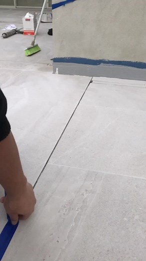 Effective Tiling: Understanding Expansion Joints and Unigrip Tile Adhesive