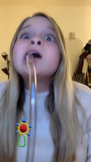 Talkbox Beatbox Performance of 'Baby Shark' ft. Paigey and the Fam