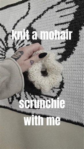 knit a mohair scrunchie with me • shemadeknits