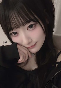 ハーフツインの可愛いヘアアレンジ｜可愛くて強く見えるスタイル