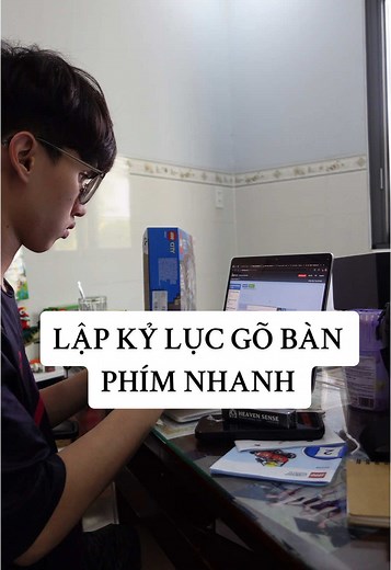 Lập Kỷ Lục Gõ Bàn Phím Nhanh