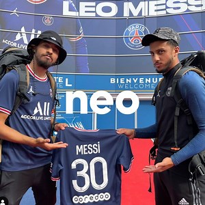 263K views · 840 reactions | Ce youtubeur s'est lancé un pari fou : si Messi signait au PSG, il relierait Marseille à Paris ballon au pied, et il l'a fait ! ⚽️ | Neo | Facebook