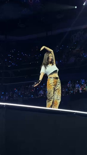 mina took forever to notice