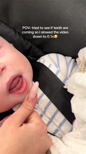 The slow motion scream makes it 10x more dramatic🤣🤣🤣 #funnybabyvideos #parenthood #momlife #firtstimemom #motherhood