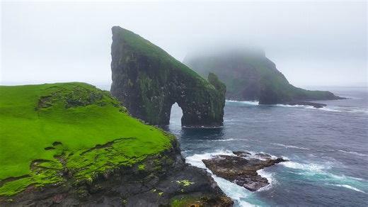 北大西洋に秘められた門