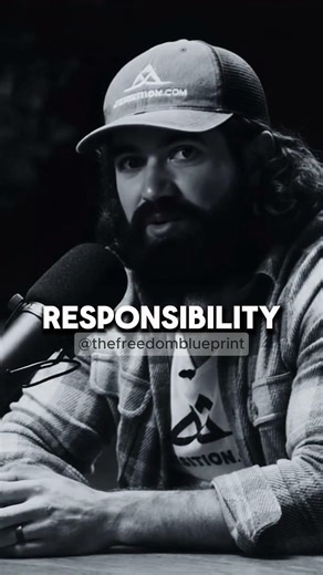 SELLING IS SERVING #alexhormozi #sales #service #businessgrowth #entrepreneur #podcast