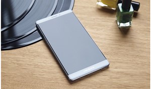 Oppo launches 5-inch R7 & 6-inch R7 Plus smartphones, global availability next month