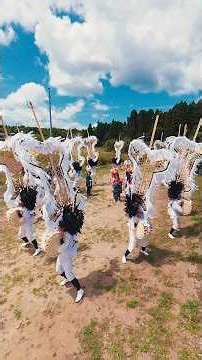 Kagoshima’s Ancient Drum Dance Ritual 伊作太鼓踊 Isaku Taiko Dance