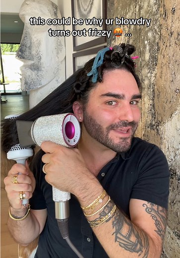 nothing worse than going through all that work just to have a frizzy blowout🤬🤬🤬 #hairtips #hairtok #hairstyle