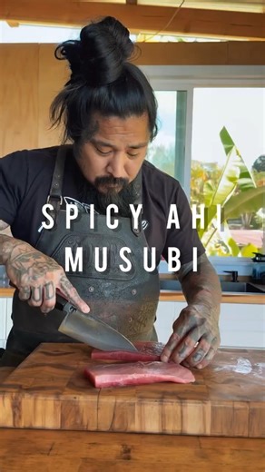 The arguments of what they call this. In Hawaii to me every thing this shape is a musubi lol