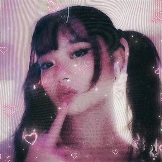 Cyber Kisses: A Y2K Aesthetic Journey