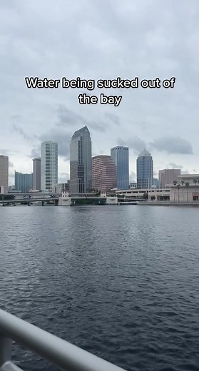 When I realized it was flowing the WRONG DIRECTION and the bay is now empty today #hurricaineian #tampabay #hurricainseason #itoldyall #cat4 #cat5 #prayforflorida