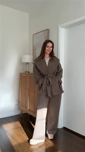 OGL on Instagram: "Warm, comfy, and still polished ❄️🧸 @stylebynikita_ #ogl #oglmove #inmyogl #Christmas #ChristmasOutfit #madarincollartop #brami #builtinbra #ootd #lifestyle #winterfashion #sustainablefashion"