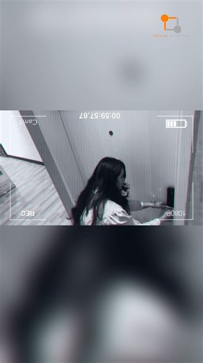 Wondering why the lock didn’t break in? 👀 It’s the smart lock system. 🔐 On that note — have you checked out Vivanti Residences? A project in the heart of JVC with a full smart home system and loads of amenities designed for modern living. Smart living. Smart investing. Smart move. | Synergy Properties