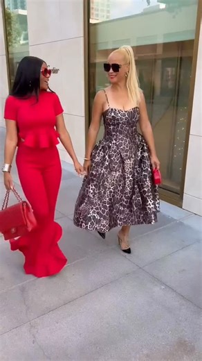 Earlene Buggs on Instagram: "When you’re with that one friend that sends the whole “Hate-Watch Committee” into cardiac arrest… screenshots flying, DM’s dinging, group chats melting down because they weren’t invited to walk where they can’t sit!!! Us: Relax, babes, we’re just giving the ops a little cardio❣️🤣🤦🏽‍♀️🤷🏽‍♀️💅🏽 #HighValueFriendship #EBsPinkNotes💗 #EBsPinkSociety💕"