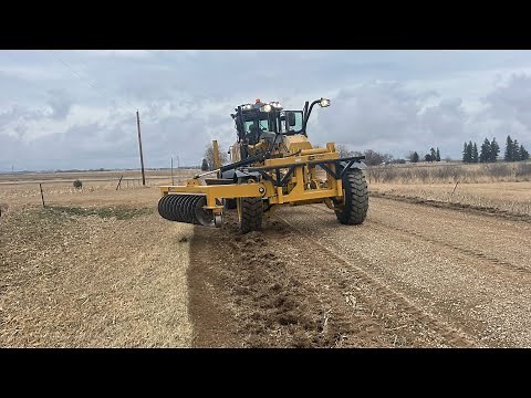 how to use a shouldering disc on gravel roads