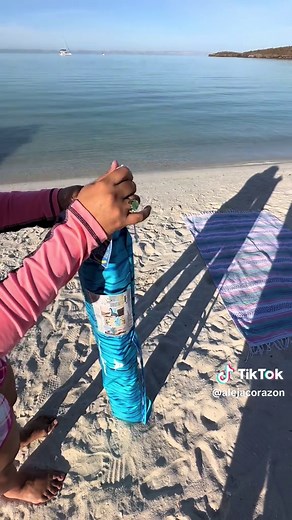 Sombrilla Práctica para Días de Playa con Viento