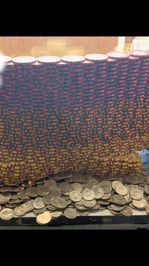 39K views · 322 reactions | Wait for it…  #coinpusher #shorts #highlimitcoinpusher #highriskcoinpusher #viral | Change Videos | Facebook