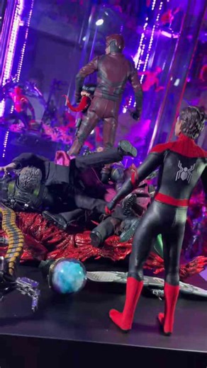 Superhero Lawyer: Hot Toys Daredevil and Spider-Man Collection!