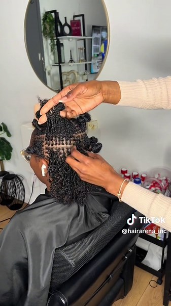 It’s amazing how much hair she’s able to retain after coming out her traditional locs to start her micro locs journey 👌 March appointment is now available Install method: 2 strand twist Hair length: 10 inches Days of install: 2days Hours of install: 17 Still Accepting new clients for micro locs install, micro locs retie and micro loc Repair Book a consultation today, link in bio #microlocsBrooklyn #microlocsNyc #microlocs #tinylocs #microlocsretightening #microlocstwist #microlocsbraids #microl