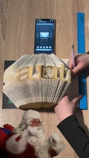 A year like this, a Santa like that🙈 Web application: www.foldbook.art #diy #bookfolding #newyear