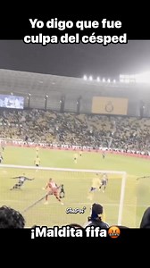 917K views · 27K reactions | M*rdita FIFA #reelsviralシfb #flypシ #funnyreels #comedia #cr7fans #comediante #fails #futbol #cr7 #relator #alnssr | NormanPot | Facebook