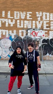 Hey there indie pop punk rocker folks in US - you asked for Otto & Astrid and we heard you!! 🥁🎸 Announcing shows soon in LA and NY, then SFran Portland - Feb/March 26!! 🥰🎉 We are officially Aliens of Extraordinary Ability for 3 years we can work inside you USA. 🇺🇸🤘⚡️ #ustour #ottoandastrid #dierotenpunkte #FestivalVibes #comedy #cabaret #poppunk #satire #clown #drummer #guitars | Otto & Astrid