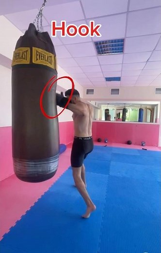 Left Hook Tutorial! #mma #dothingsyoudontwanttodo #boxing