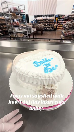 #heartcake #walmart #cakedecorating #customcake #fyp