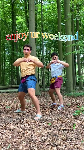 PUT ON UR FRIDAY FANNY AND ENJOY THE WEEKEND! ✨💕 — #friday #tgif #weekend