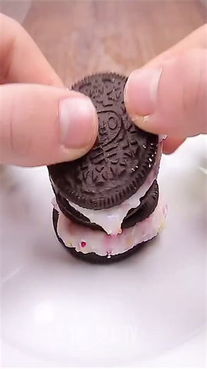 Creative Ways to Upgrade Your Oreos