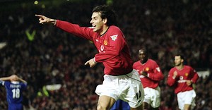 487K views · 1.2K shares | It's been 1️⃣9️⃣ years since Ruud van Nistelrooy stepped out for the first time in a United shirt... watching him score goals for us truly was a treat ✨ | Manchester United | Facebook