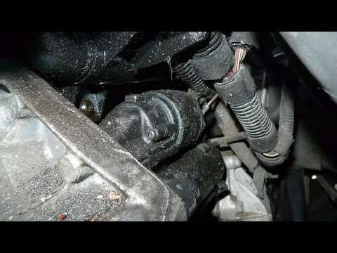 PEUGEOT 206 WE - Trying to exchange the Starter motor...