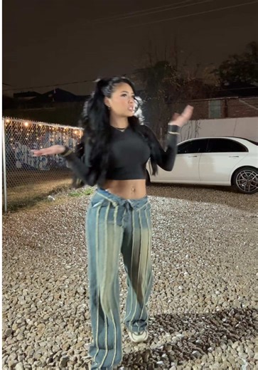 prettyfacedjamie (@prettyfacedjamie)’s videos with MOLLY (BABY MAMA) - Foogiano