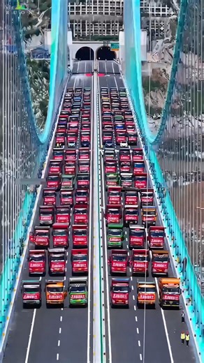 HUAJIANG GORGE BRIDGE Dynamic Load Testing - World Tallest Bridge #bridge #civilengineering