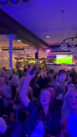 Enjoying Summer of '69 at the Horseshoe Bar