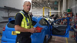 How to legally modify a car with advice from real officers