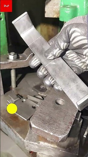 Simple and Quick Metal Forming with DIY Tools #metalforming #diytools #tipsandtricks