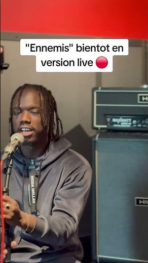 Une prise, Un micro, et juste les mots...RDV ce vendredi #RapFr #rapfrançais #lyrics #freestylerap