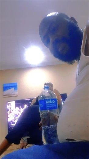 john (@john259568)’s videos with original sound - Junior Jucks MaJucks