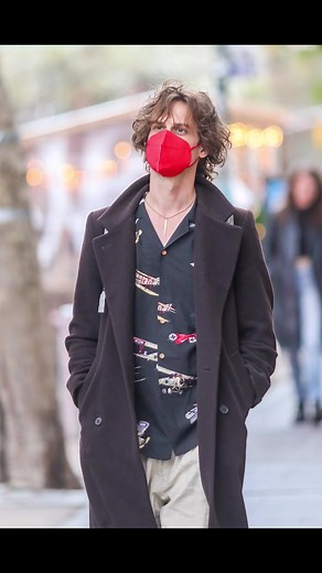 Extra street fashion photos of Matthew Gray Gubler. #fyp #foryou #foryoupage #nyc #mgg #matthewgraygubler #matthewgray