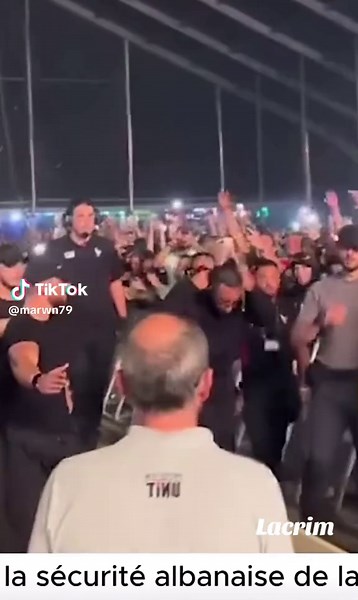 Lacrim: Découvrez Sa Musique Rap Française