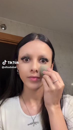 Exploring the Uncanny Valley Phenomenon with Alba Dubai