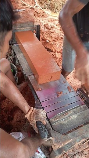 "The Manufacturing Process of Pressed Bricks with Modern Machines"