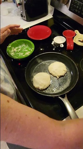 Two-ingredient Potato Cakes-easy & delicious!