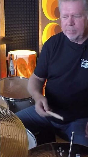 How JR Robinson plays the hihat