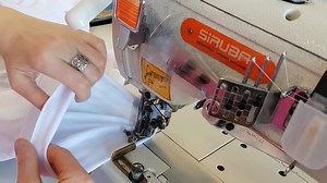 💬"OmG !!! So quick and so perfect :-)" 💬"How do I get this interlock sewing machine for my wife? I love the sewing speed and the neatness" Thanks to Youtuber Renata Awin for showing us her perfect skills with #SiRUBA #interlock #F007KD again. Model：F007KD-W122-356/FHA/UTP source from： Sewing Szwalnia Łódź #sewingmachine | SiRUBA Sewing Machine