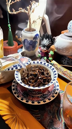 A cup of tea, a moment of zen.Slow down,breathe,and savor the quiet #afternoontea #teatok #tearitual #looseleaftea #slowtea