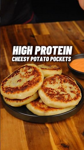 The TASTIEST High Protein Cheesy Beef Stuffed Potato Pockets!🔥🧀🥩 24g Protein, ONLY 296 calories!